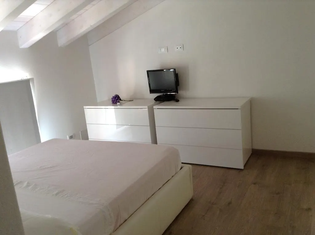 Mansarda Porlezza Apartment